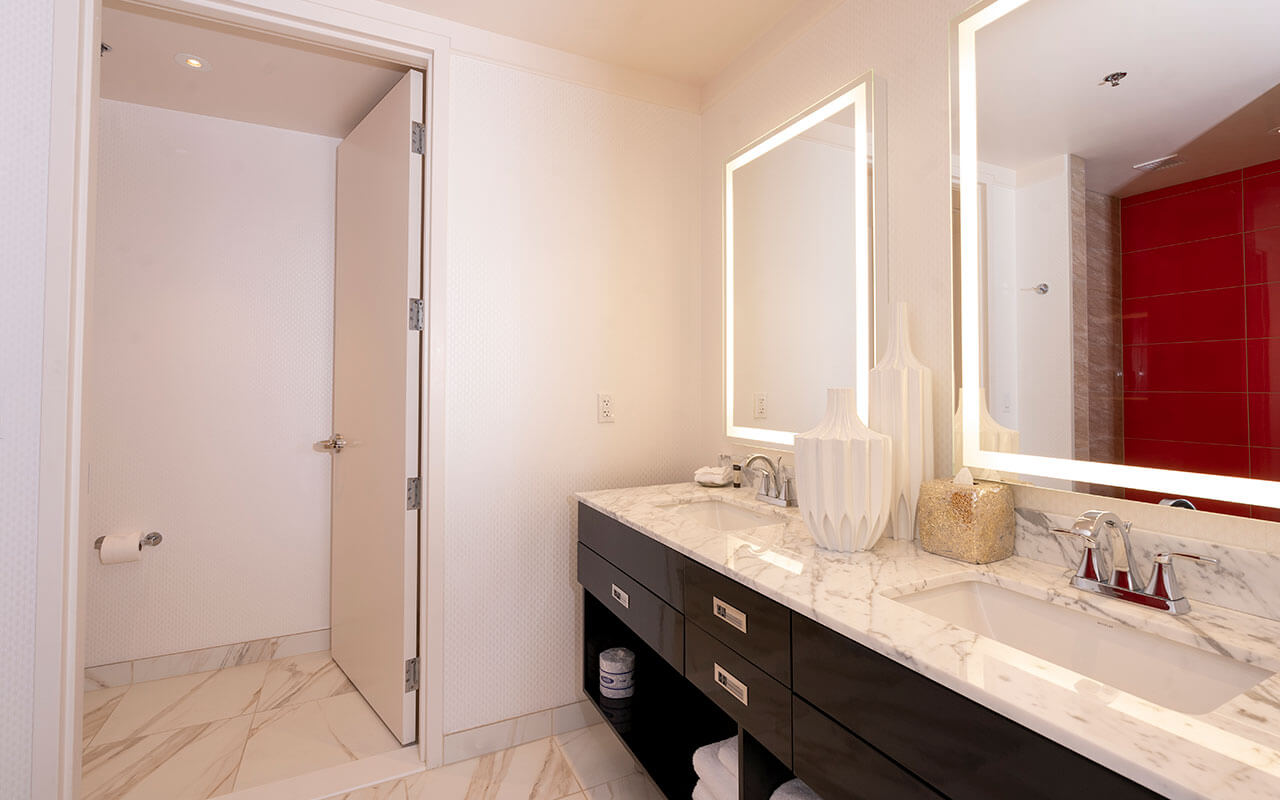 Picture of Book a Penthouse Room in Las Vegas - Ahern Hotel